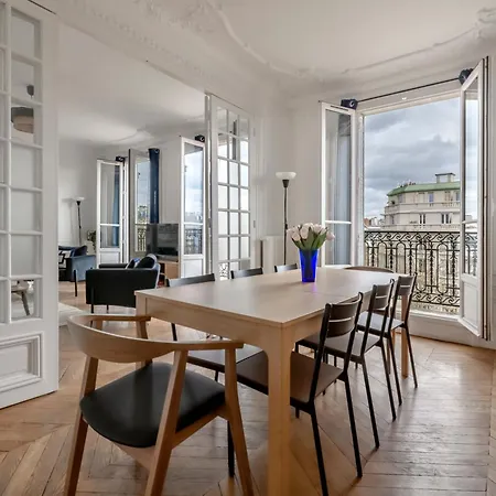 Bel Haussmannien *